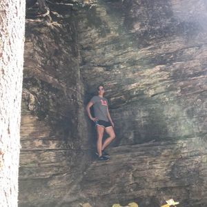 Meet your Posher, Melissa